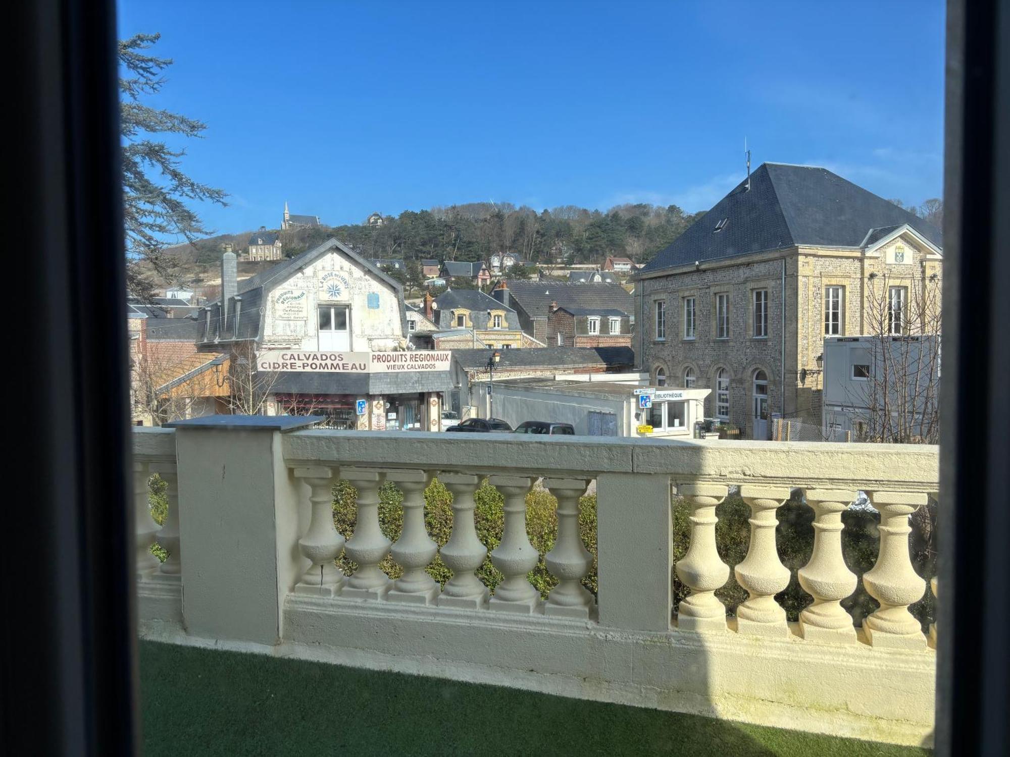 Villa Des Peintres Етрета Екстериор снимка